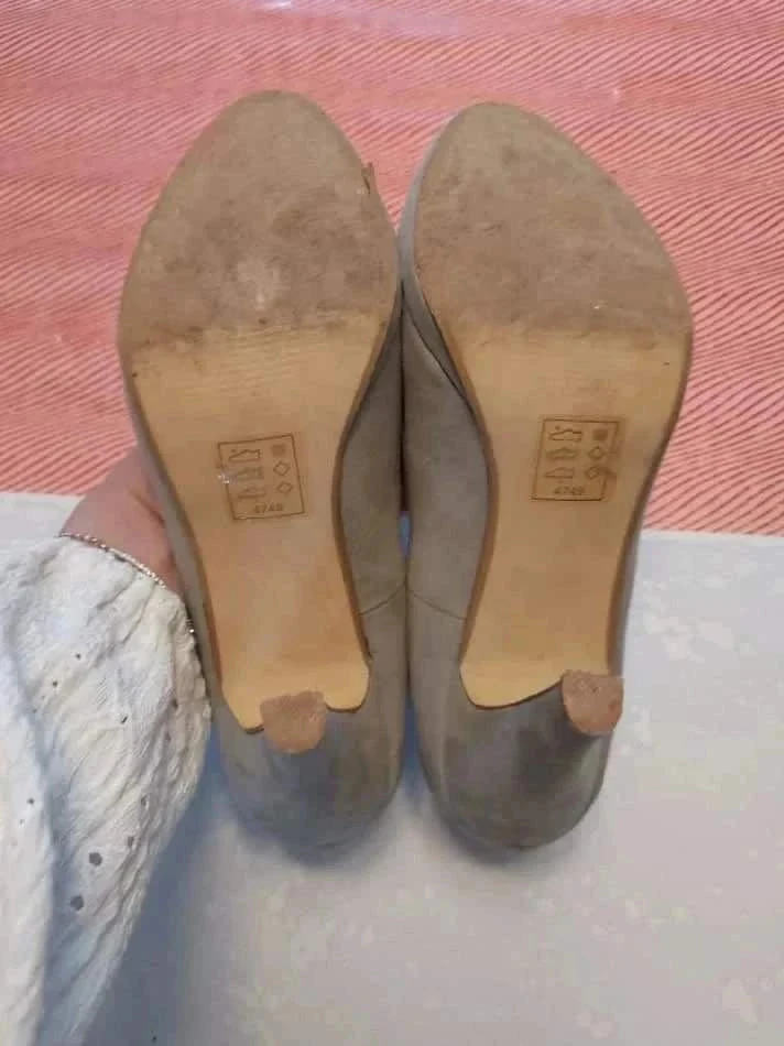 Sapatos de salto pequeno cinza tamanho 39 – photo 7